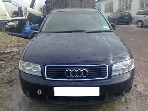 Used Car Parts Audi A4 2002 2.5 Automatic Universal 4/5 d.  2012-03-27